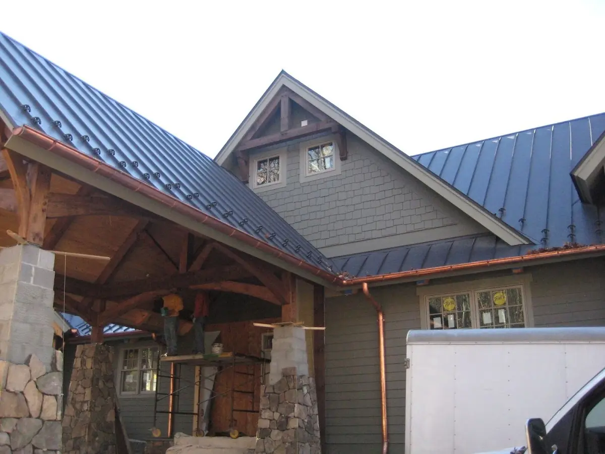Craftsman Roofing team delivering quality roofing work in Mason